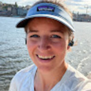 Meet your Posher, Lena